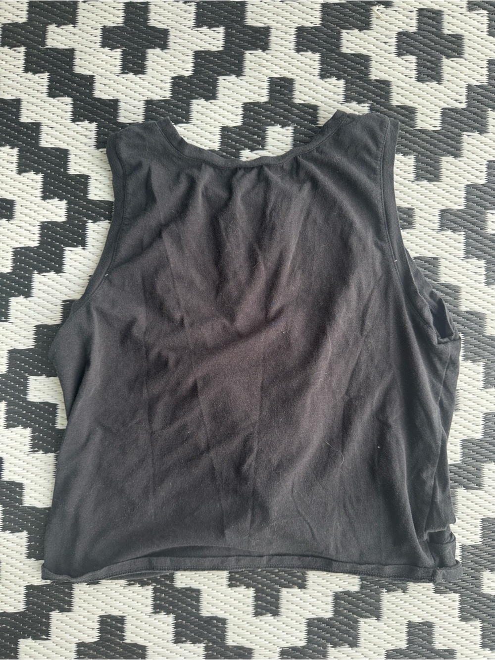 SO Juniors Twist-Front Tank Top bundle - Black, Olive Green, Rust - XL - Picture 6 of 13